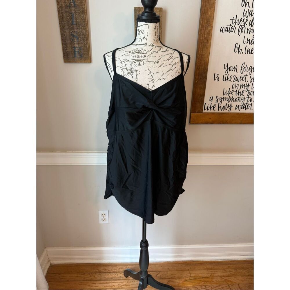 Ava & Viv Women's Caged Strappy Back Twist Front Swim Tankini Top Black Sz 22W
